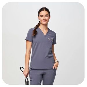 Figs Catarina One Pocket Scrub Top - Space Navy